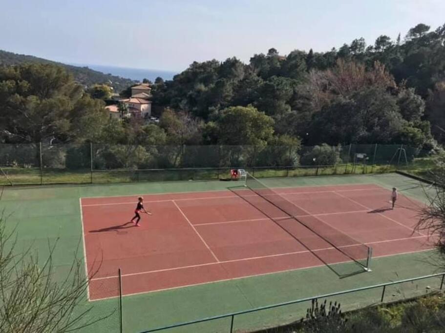 Les Issambres Superbe Studio Avec Terrasse Roquebrune-sur Argens Exteriör bild