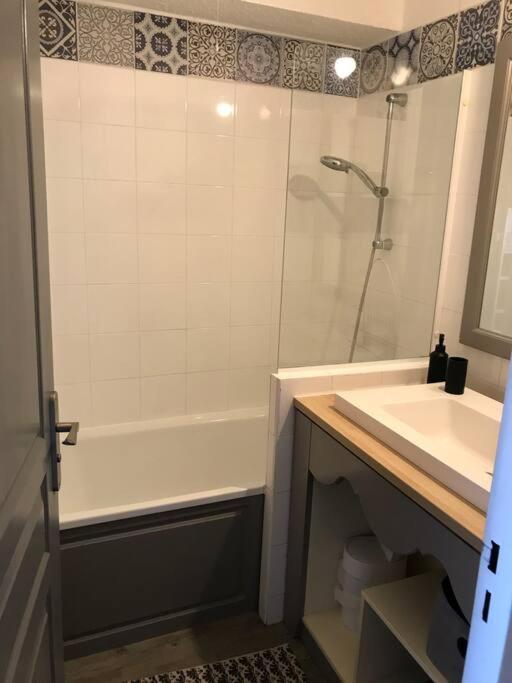 Les Issambres Superbe Studio Avec Terrasse Roquebrune-sur Argens Exteriör bild